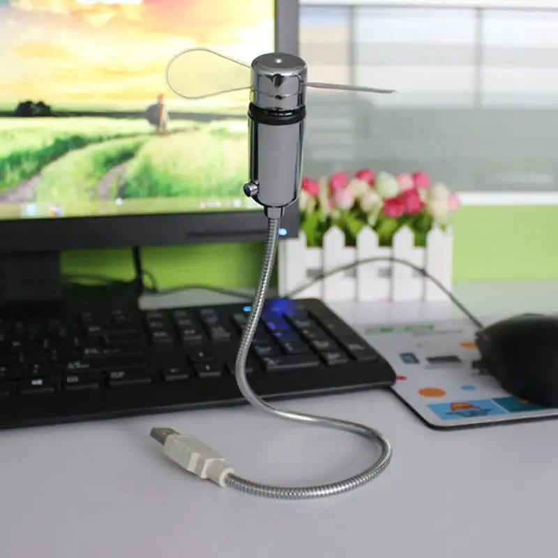 USB Gadget Durable Adjustable Mini Flexible Fan LED Light USB Fan Time Clock Desktop Clock Cool Gadget Time Display